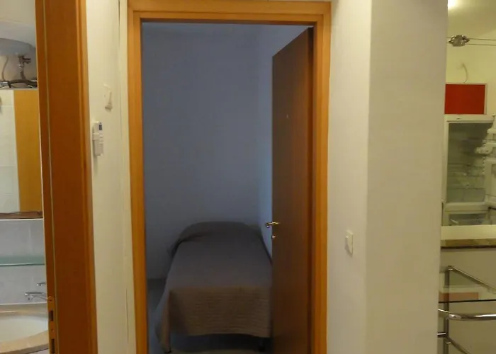 Apartamento Modern With Balcony *